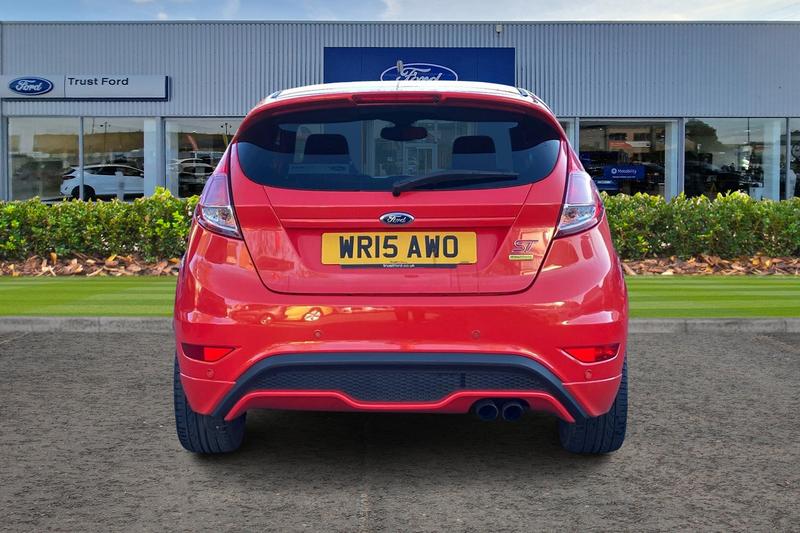 Used Ford Fiesta 2015 for sale - 76653470: Photo 7