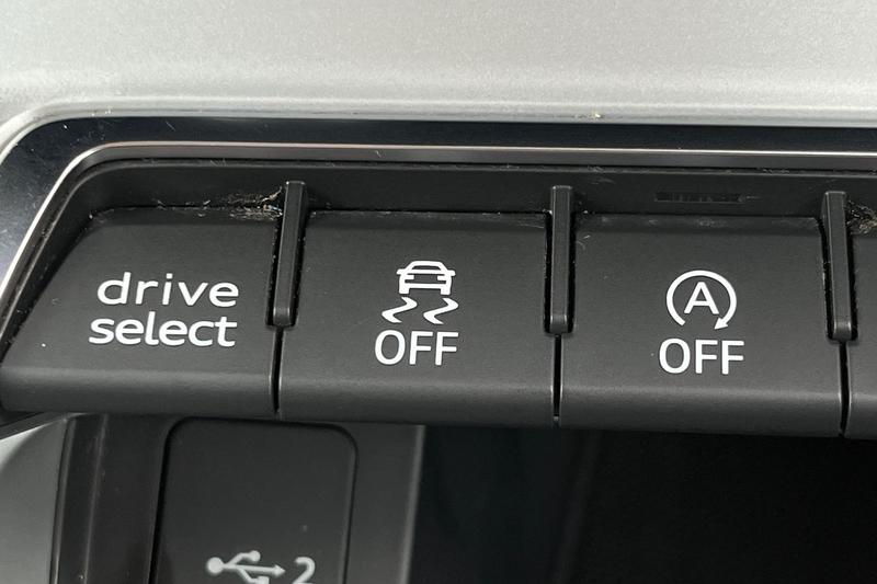 Used Audi Q3 2019 for sale - 77412914: Photo 33