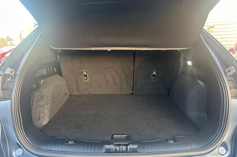 Used Ford Kuga 2024 for sale - 76931404: Photo 21