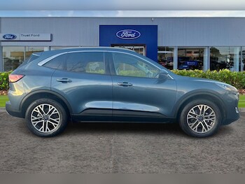 Used Ford Kuga 2024 for sale - 76931404: Photo