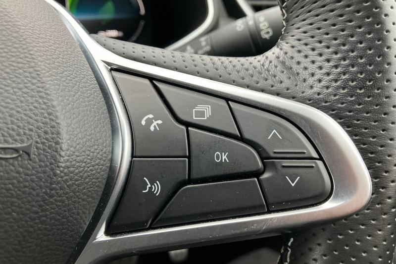 Used Renault Clio 2023 for sale - 76271487: Photo 34