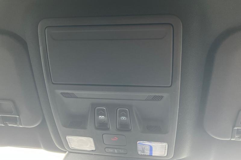 Vehicle 33
