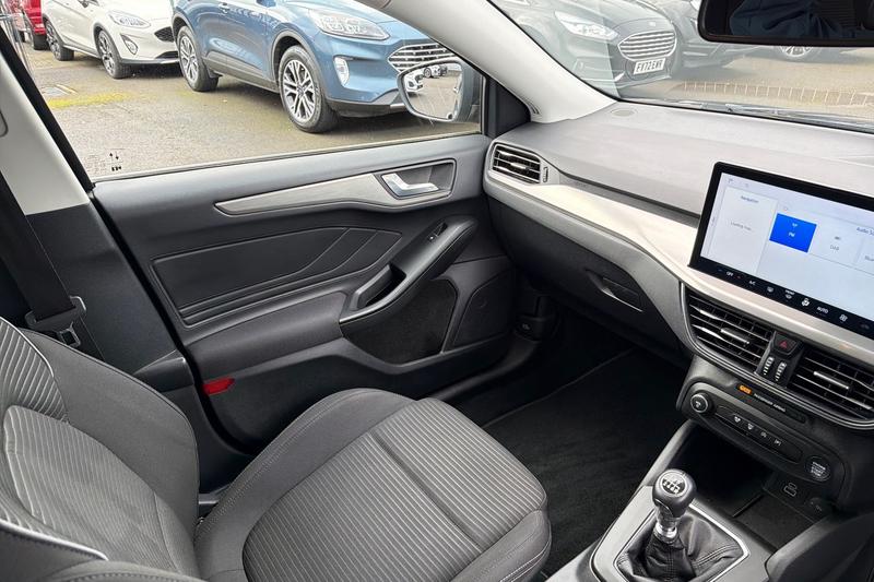Used Ford Focus 2023 for sale - 77910305: Photo 38