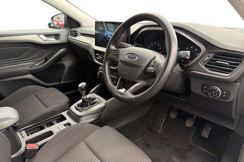 Used Ford Focus 2023 for sale - 77910305: Photo 9