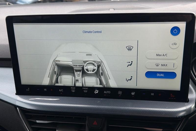 Used Ford Focus 2023 for sale - 77339874: Photo 32