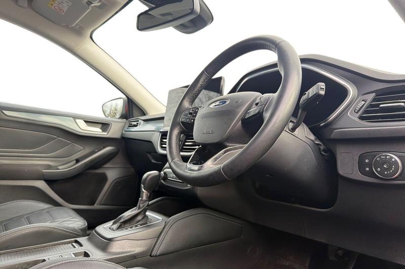 Used Ford Focus 2023 for sale - 77339874: Photo 9