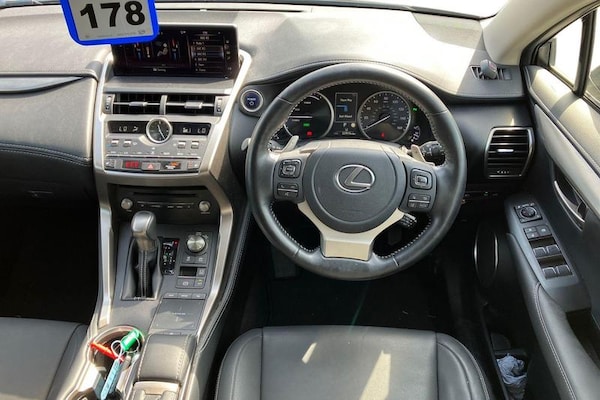 Used Lexus NX 2021 for sale - 75667616: Photo 11