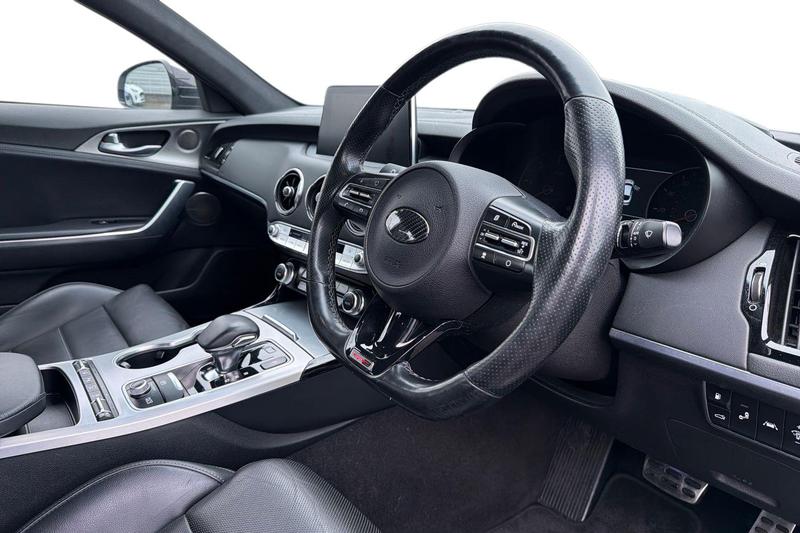 Used Kia Stinger 2020 for sale - 77641392: Photo 9