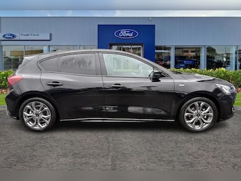 Used Ford Focus 2023 for sale - 77427149: Photo