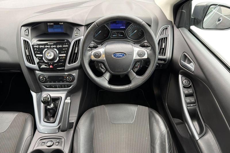 Used Ford Focus 2012 for sale - 77462481: Photo 11