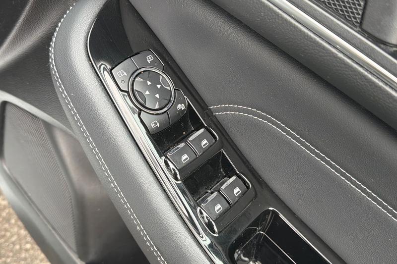 Used Ford S-Max 2022 for sale - 77910312: Photo 16