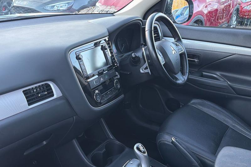 Used Mitsubishi Outlander 2014 for sale - 78105852: Photo 18