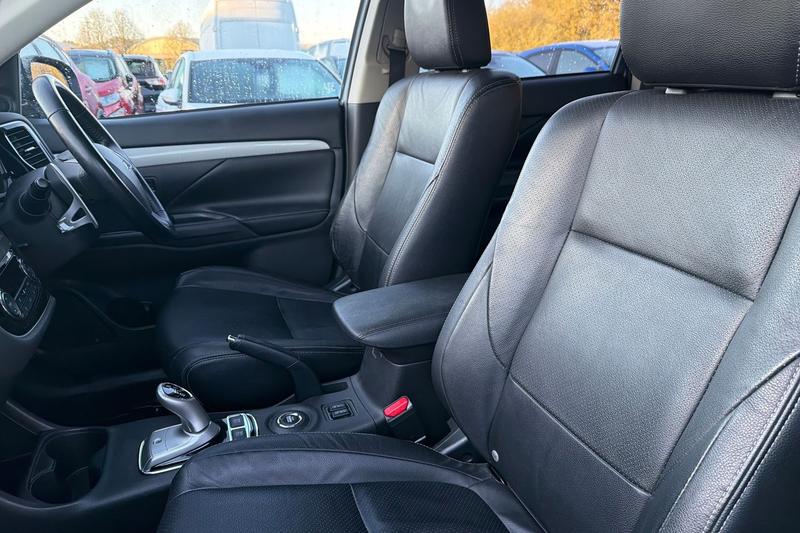 Used Mitsubishi Outlander 2014 for sale - 78105852: Photo 19