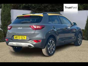 Used Kia Stonic 2023 for sale - 74789733: Photo