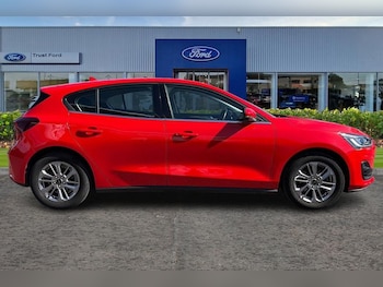 Used Ford Focus 2023 for sale - 78540386: Photo