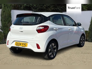 Used Hyundai i10 2024 for sale - 79448845: Photo