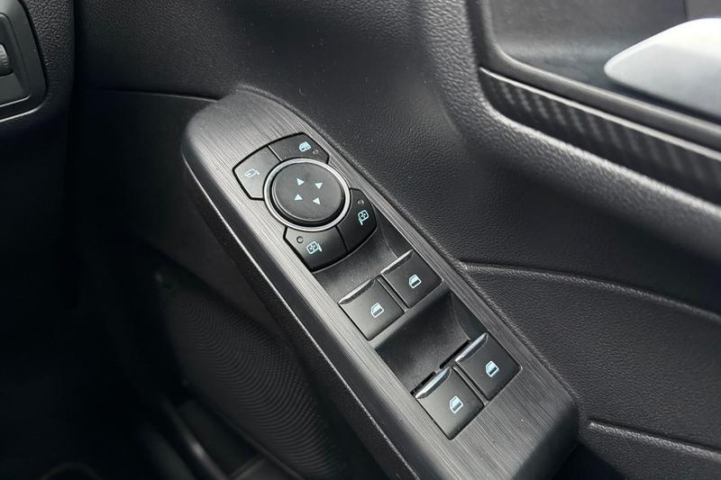 Used Ford Kuga 2025 for sale - 77407011: Photo 16