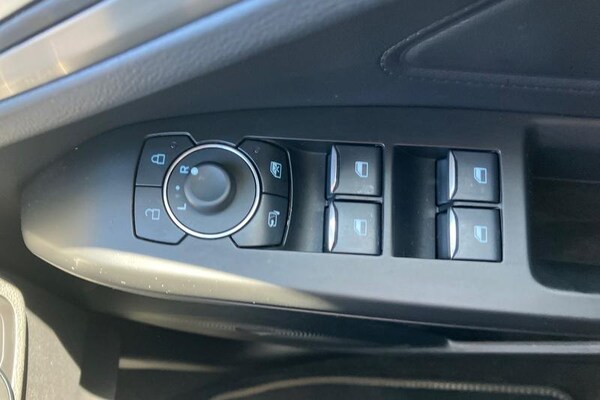 Used Ford Focus 2023 for sale - 76104785: Photo 16