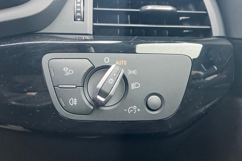 Used Audi A4 for sale - 76467809: Photo 23