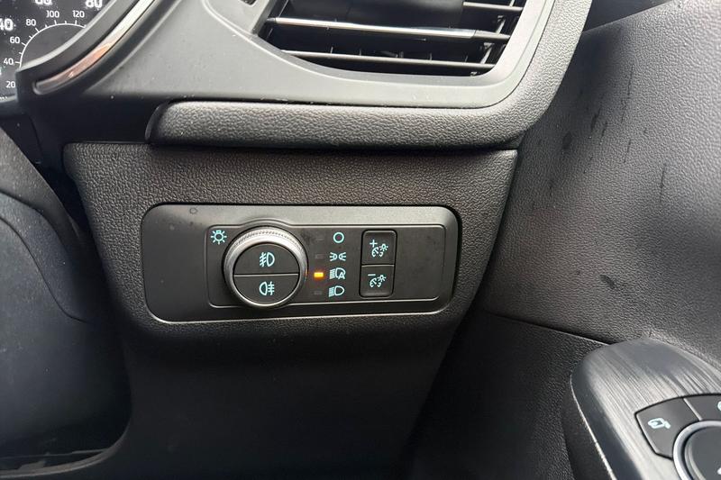 Used Ford Kuga 2020 for sale - 77211033: Photo 25