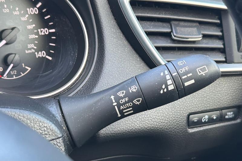 Used Nissan Qashqai 2018 for sale - 77346242: Photo 15