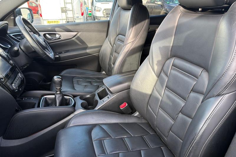 Used Nissan Qashqai 2018 for sale - 77346242: Photo 19