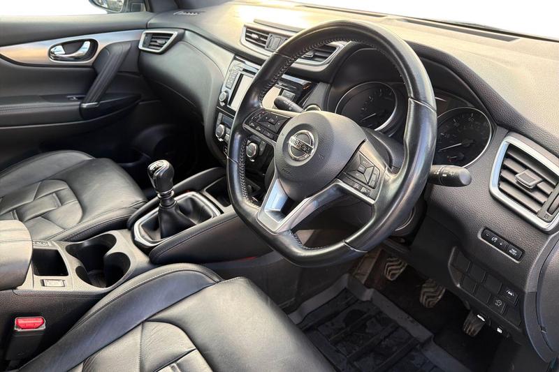 Used Nissan Qashqai 2018 for sale - 77346242: Photo 9