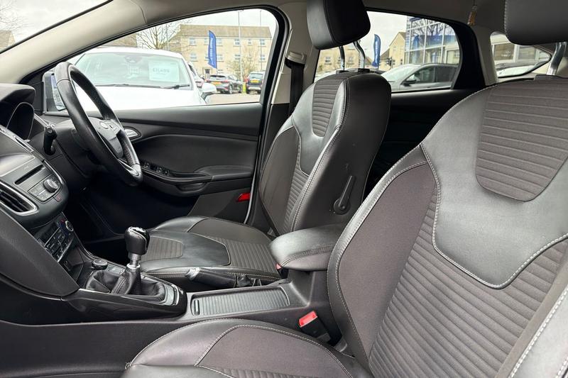 Used Ford Focus 2016 for sale - 77649959: Photo 19