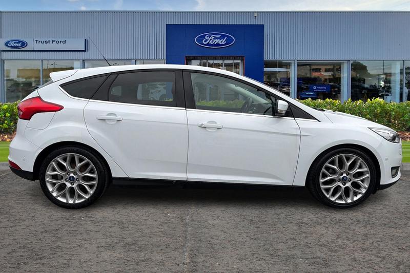 Used Ford Focus 2016 for sale - 77649959: Photo 3