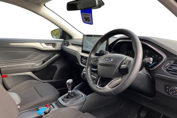 Used Ford Focus 2023 for sale - 76222702: Photo 9