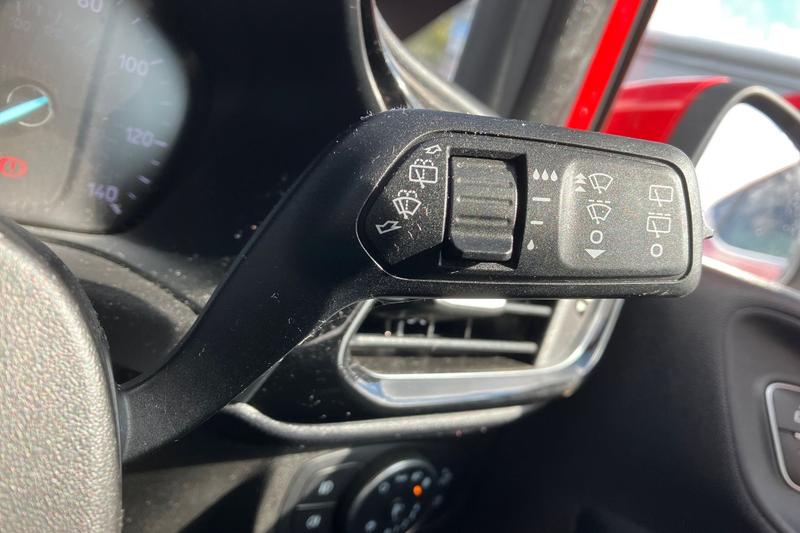Used Ford Fiesta 2018 for sale - 76146658: Photo 15
