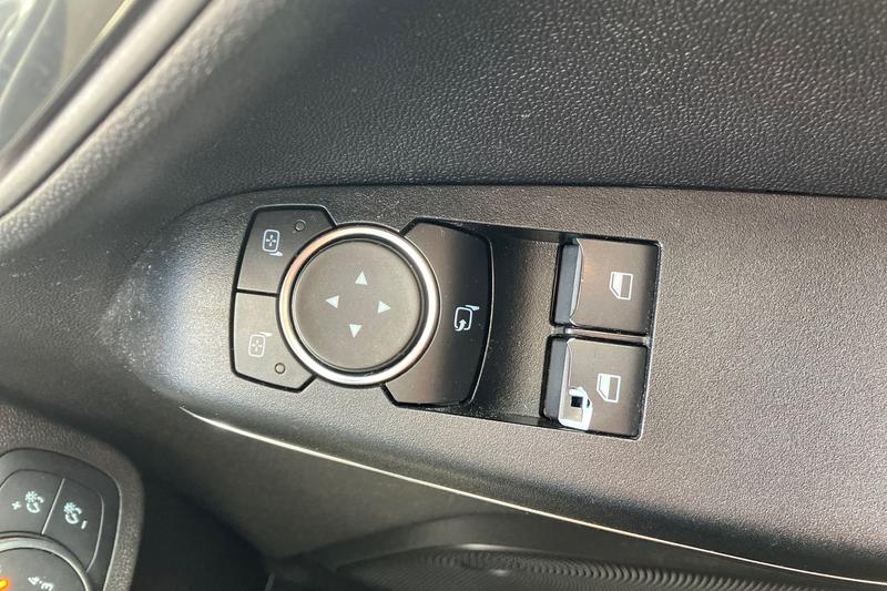 Used Ford Fiesta 2018 for sale - 76146658: Photo 16