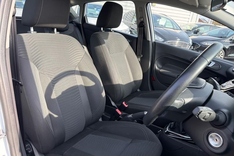 Used Ford Fiesta 2013 for sale - 77989101: Photo 17