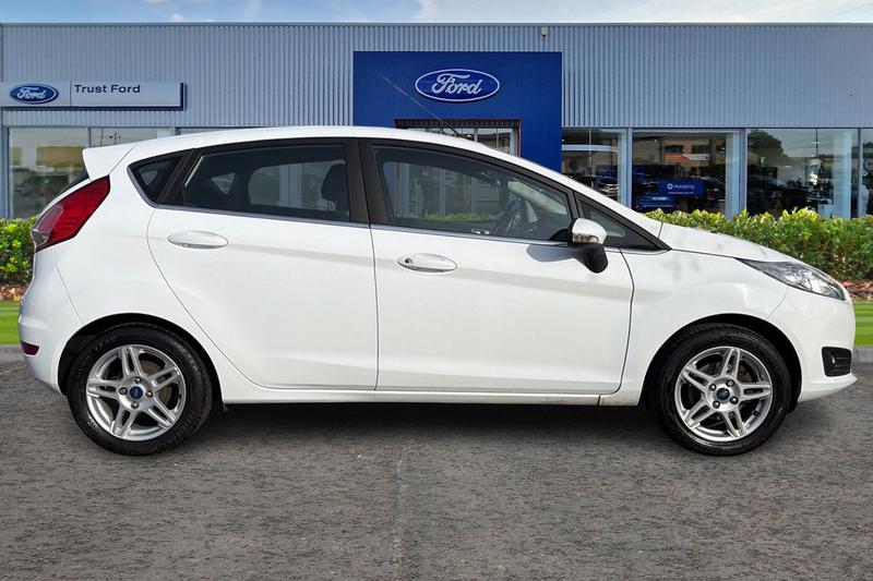 Used Ford Fiesta 2013 for sale - 77989101: Photo 3