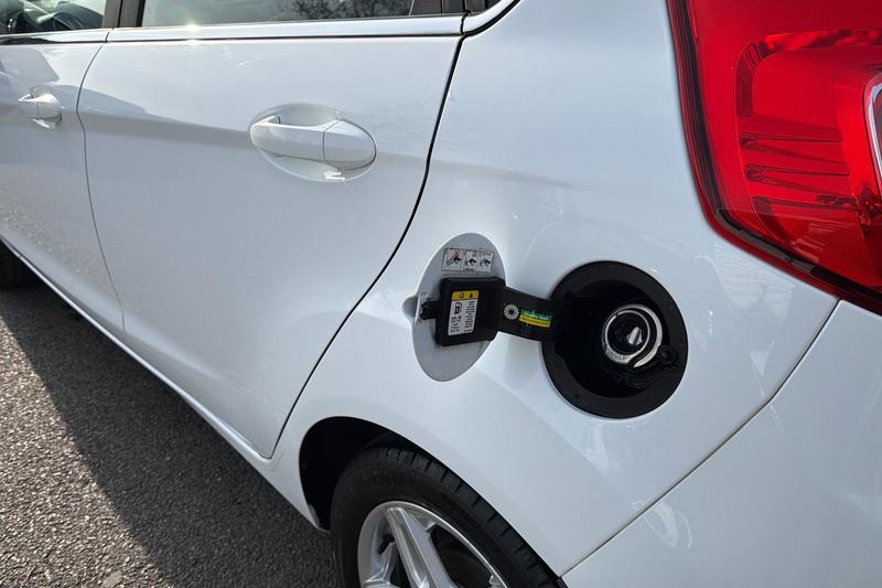 Used Ford Fiesta 2013 for sale - 77989101: Photo 34