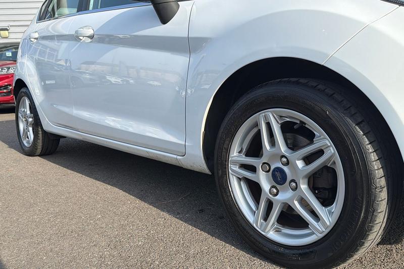 Used Ford Fiesta 2013 for sale - 77989101: Photo 37