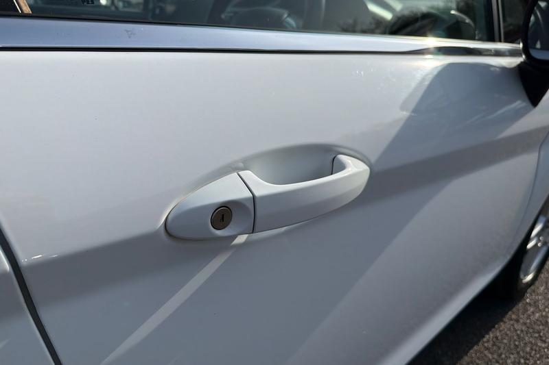 Used Ford Fiesta 2013 for sale - 77989101: Photo 39