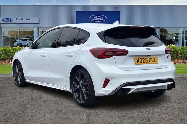 Used Ford Focus 2023 for sale - 75667724: Photo 2