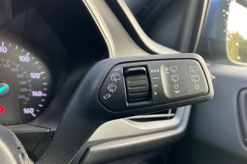 Used Ford Focus 2023 for sale - 76338336: Photo 15