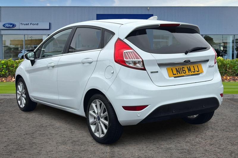 Used Ford Fiesta 2016 for sale - 78001092: Photo 2