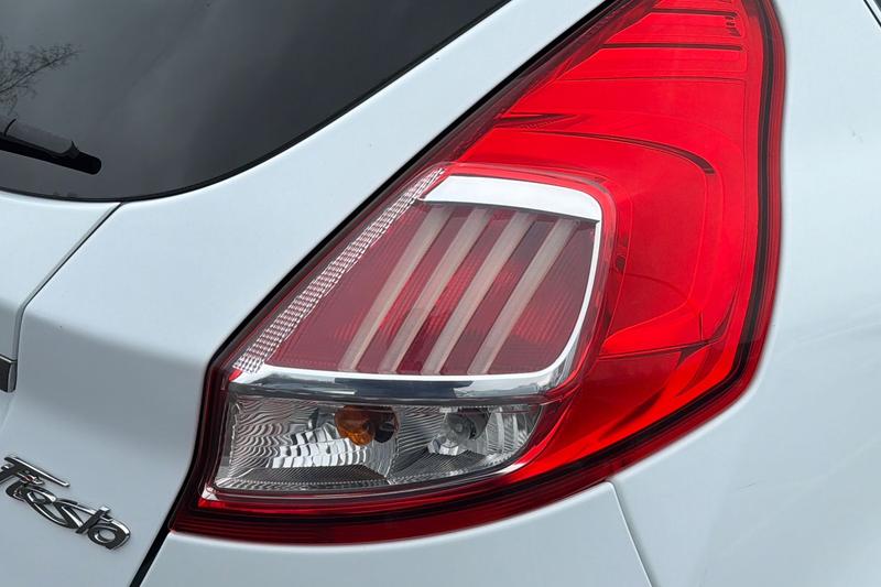 Used Ford Fiesta 2016 for sale - 78001092: Photo 28