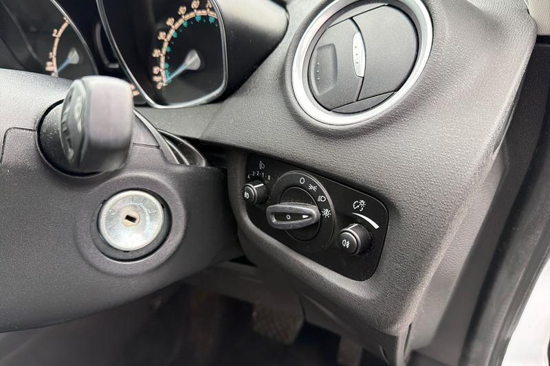 Used Ford Fiesta 2016 for sale - 78001092: Photo 33