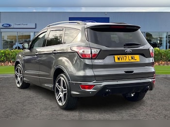 Used Ford Kuga 2017 for sale - 76266162: Photo 2
