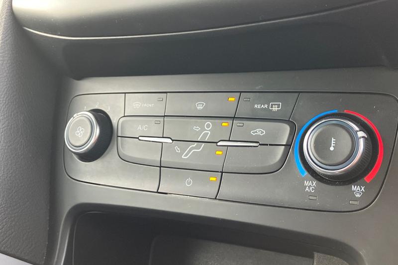 Used Ford Focus 2016 for sale - 76734717: Photo 27