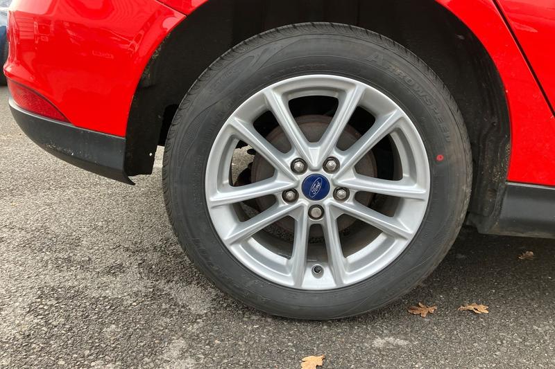 Used Ford Focus 2016 for sale - 76734717: Photo 8