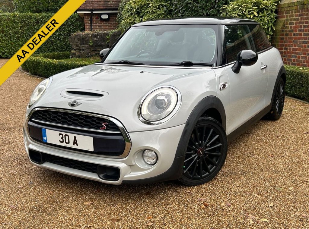 Used MINI Hatch 2015 for sale - 76711169: Photo 1