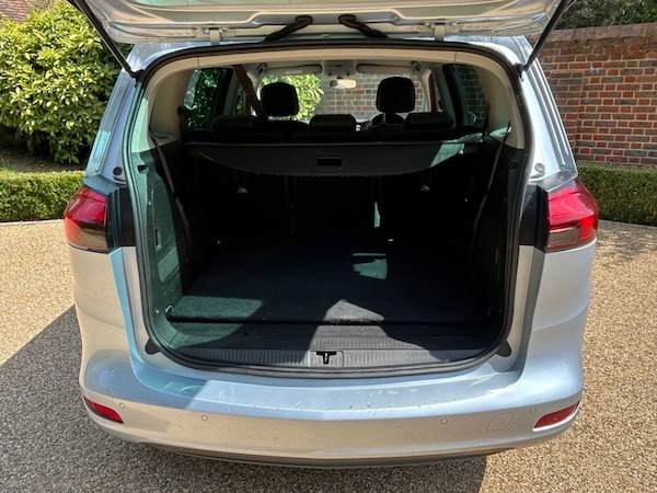 Used Vauxhall Zafira Tourer 2016 for sale - 75502600: Photo 8