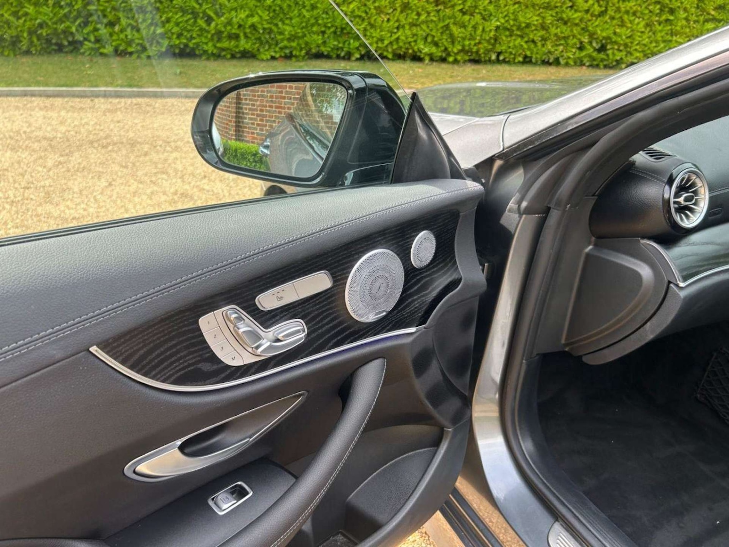 Used Mercedes-Benz E Class 2017 for sale - 77704075: Photo 18