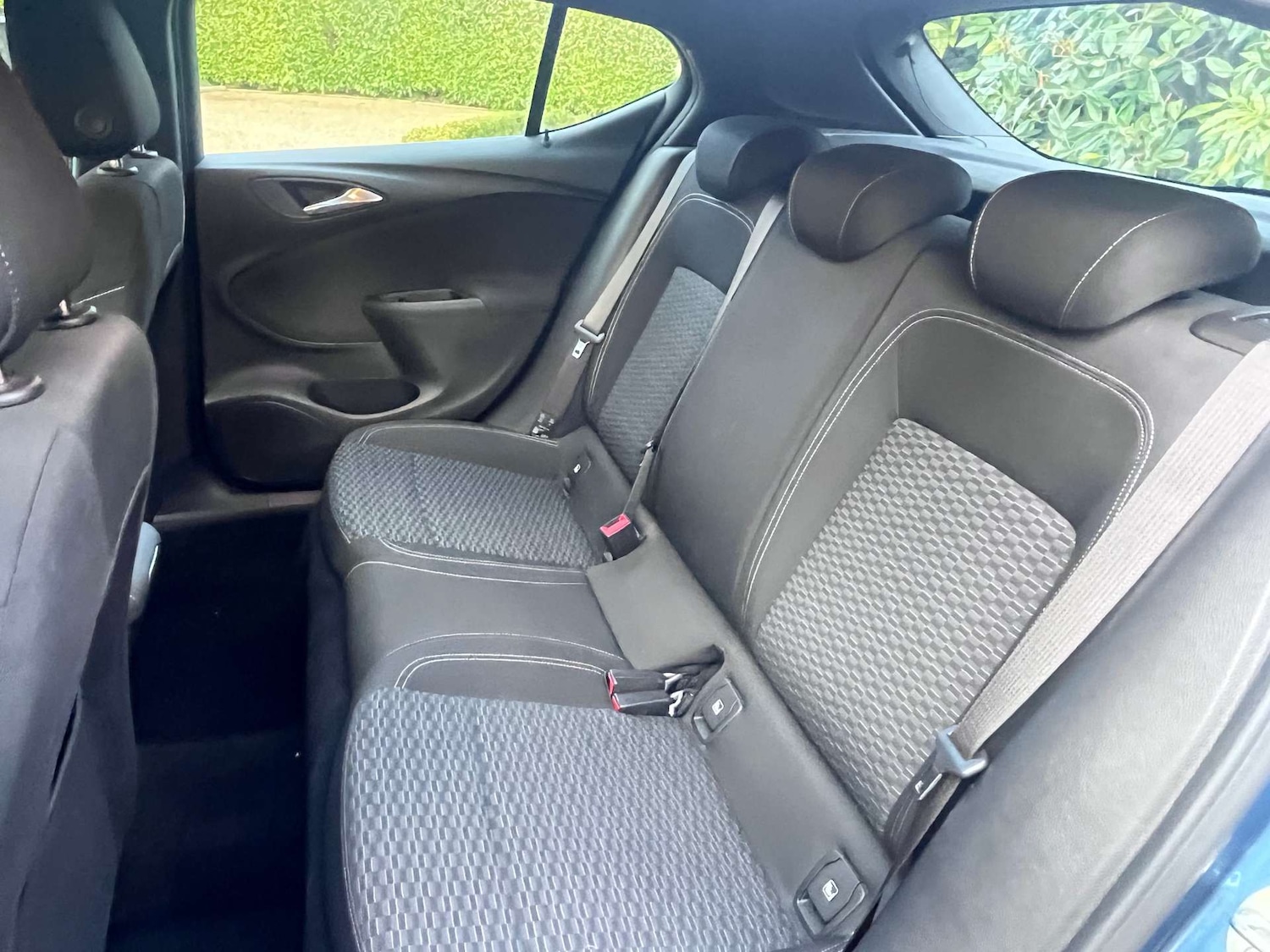 Used Vauxhall Astra 2017 for sale - 77431921: Photo 12