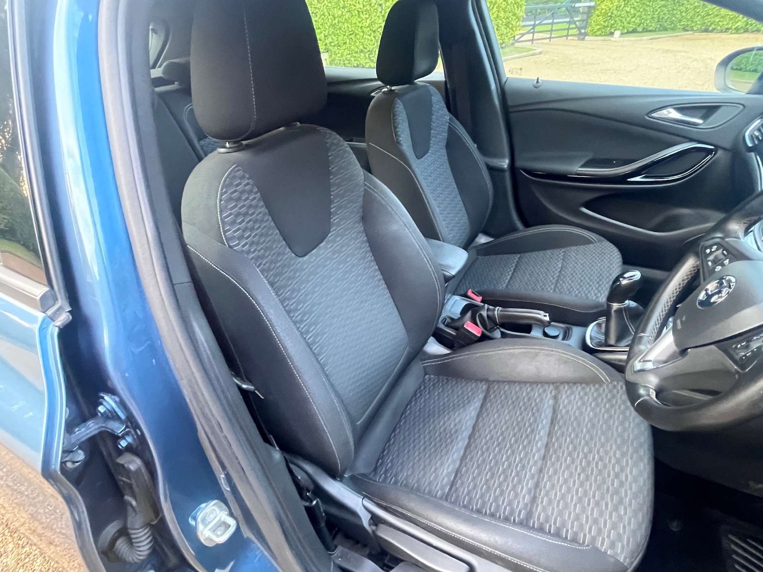 Used Vauxhall Astra 2017 for sale - 77431921: Photo 8